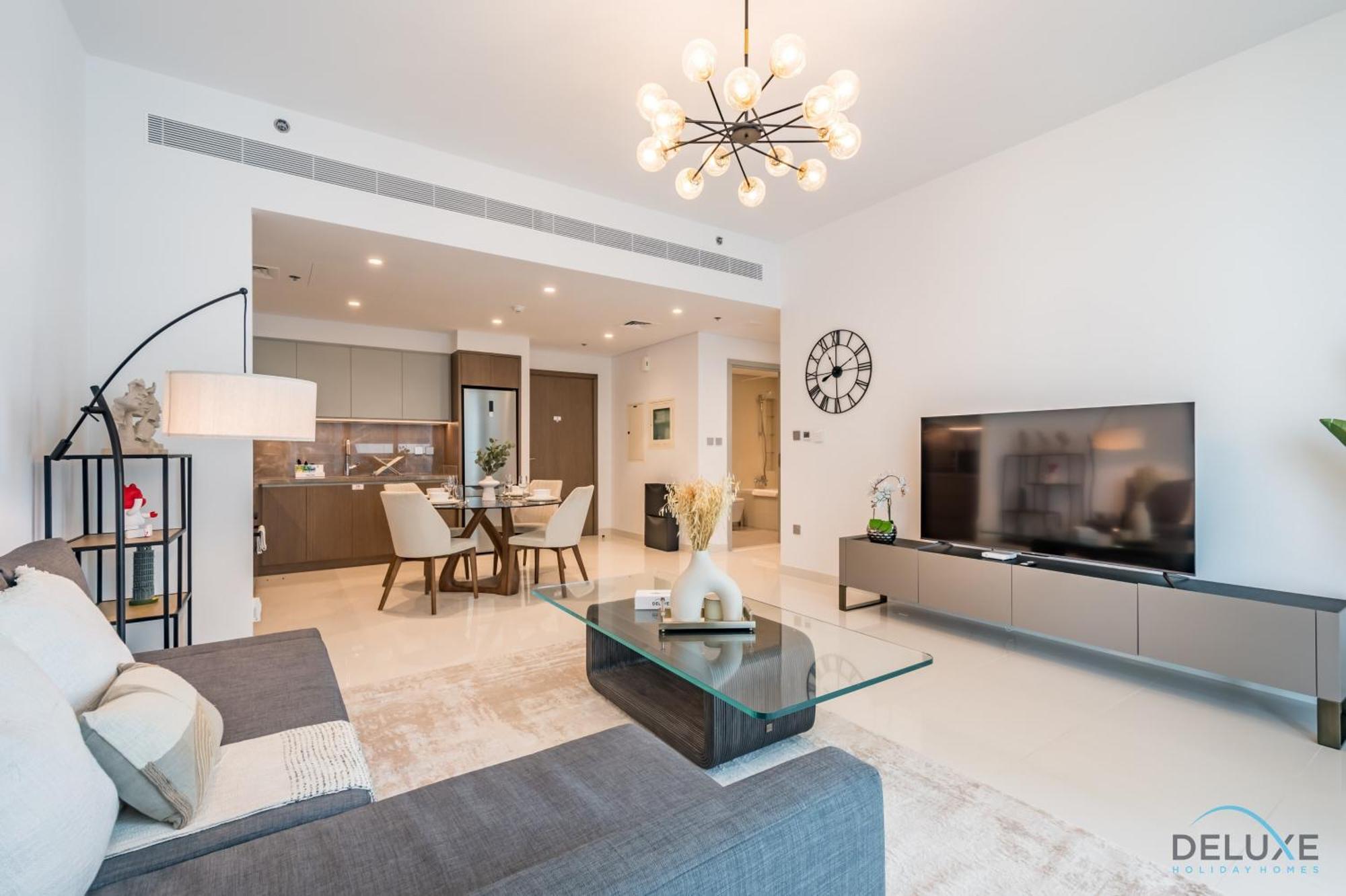 Luxurious 1br At Isle Tower 1 Emaar Beachfront, Marina By Deluxe Homes Dubai