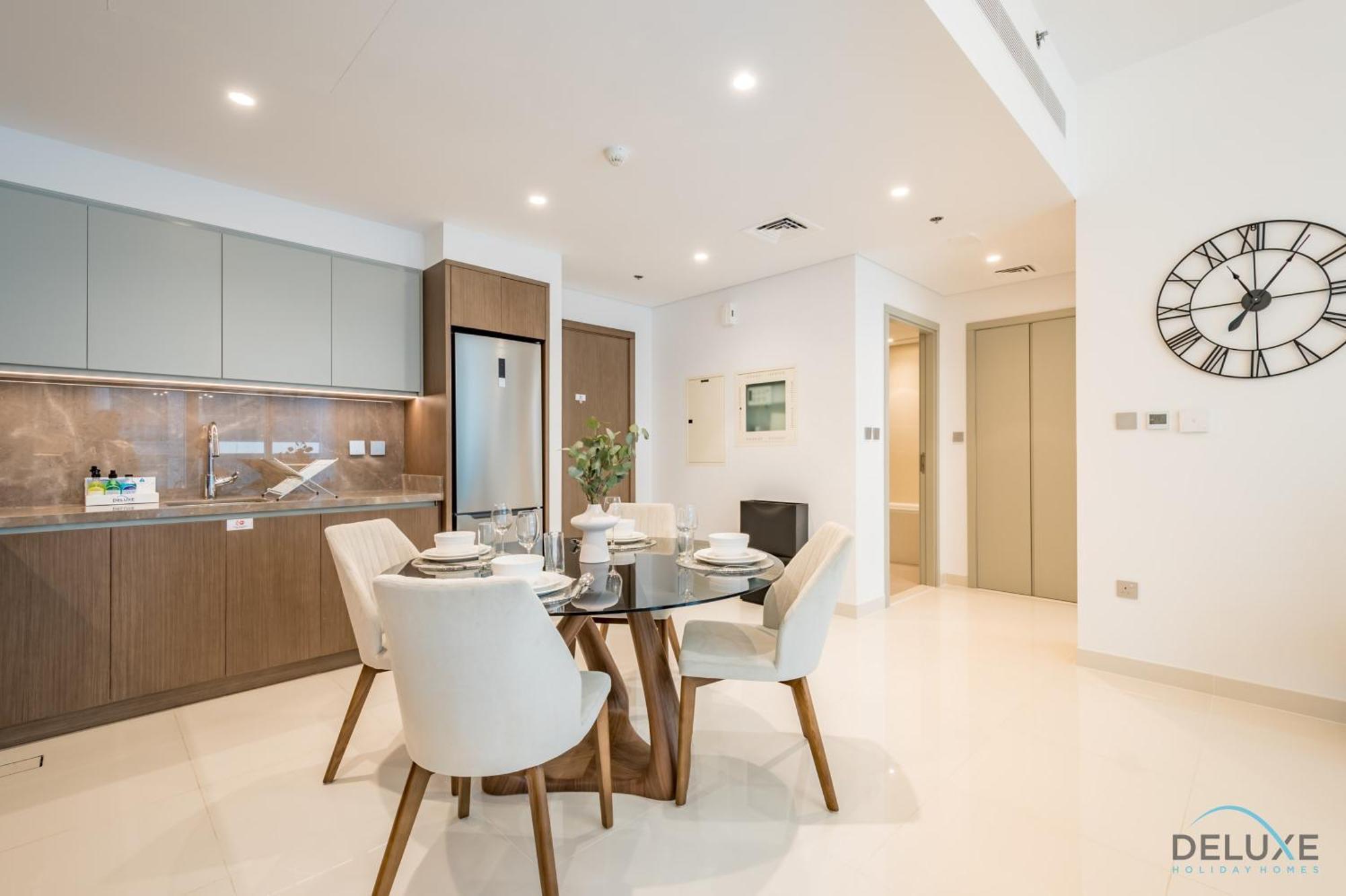 Luxurious 1br At Isle Tower 1 Emaar Beachfront, Marina By Deluxe Homes Apartment *