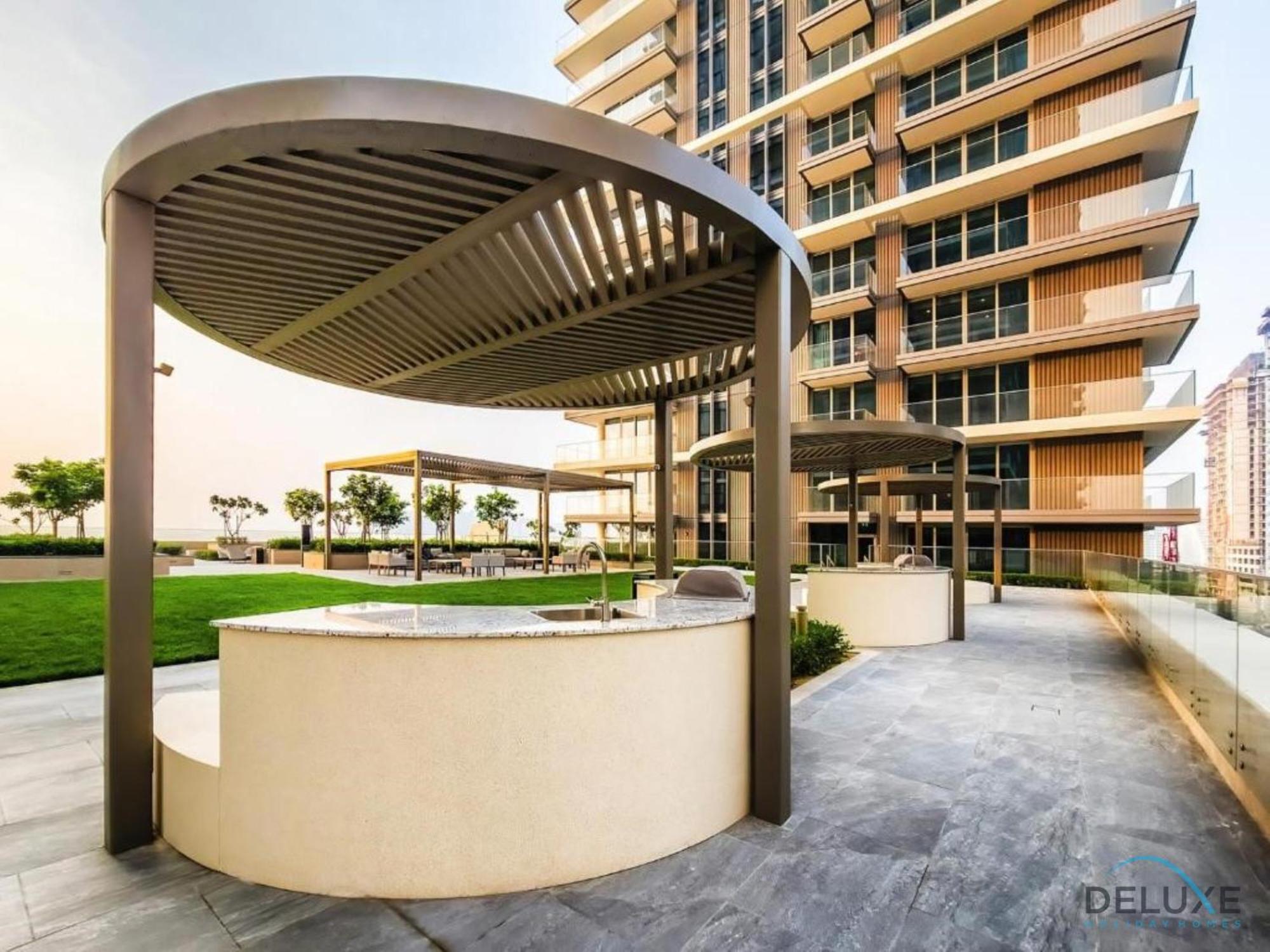 Luxurious 1br At Isle Tower 1 Emaar Beachfront, Marina By Deluxe Homes * Dubai