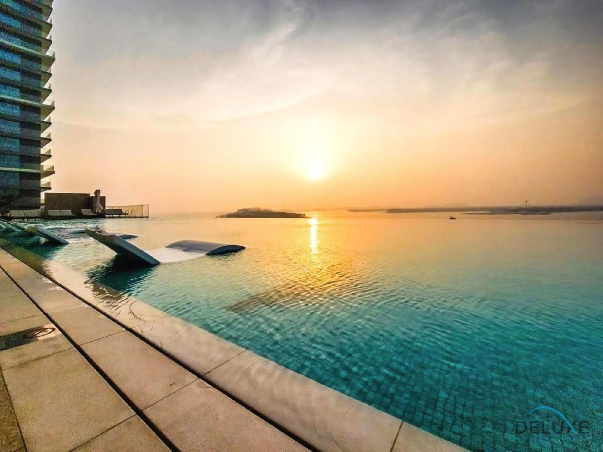 Luxurious 1br At Isle Tower 1 Emaar Beachfront, Marina By Deluxe Homes Dubai